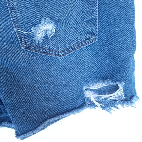Almost Famous Womens Distressed Denim Shorts‎ Size 5 - Picture 13 of 16